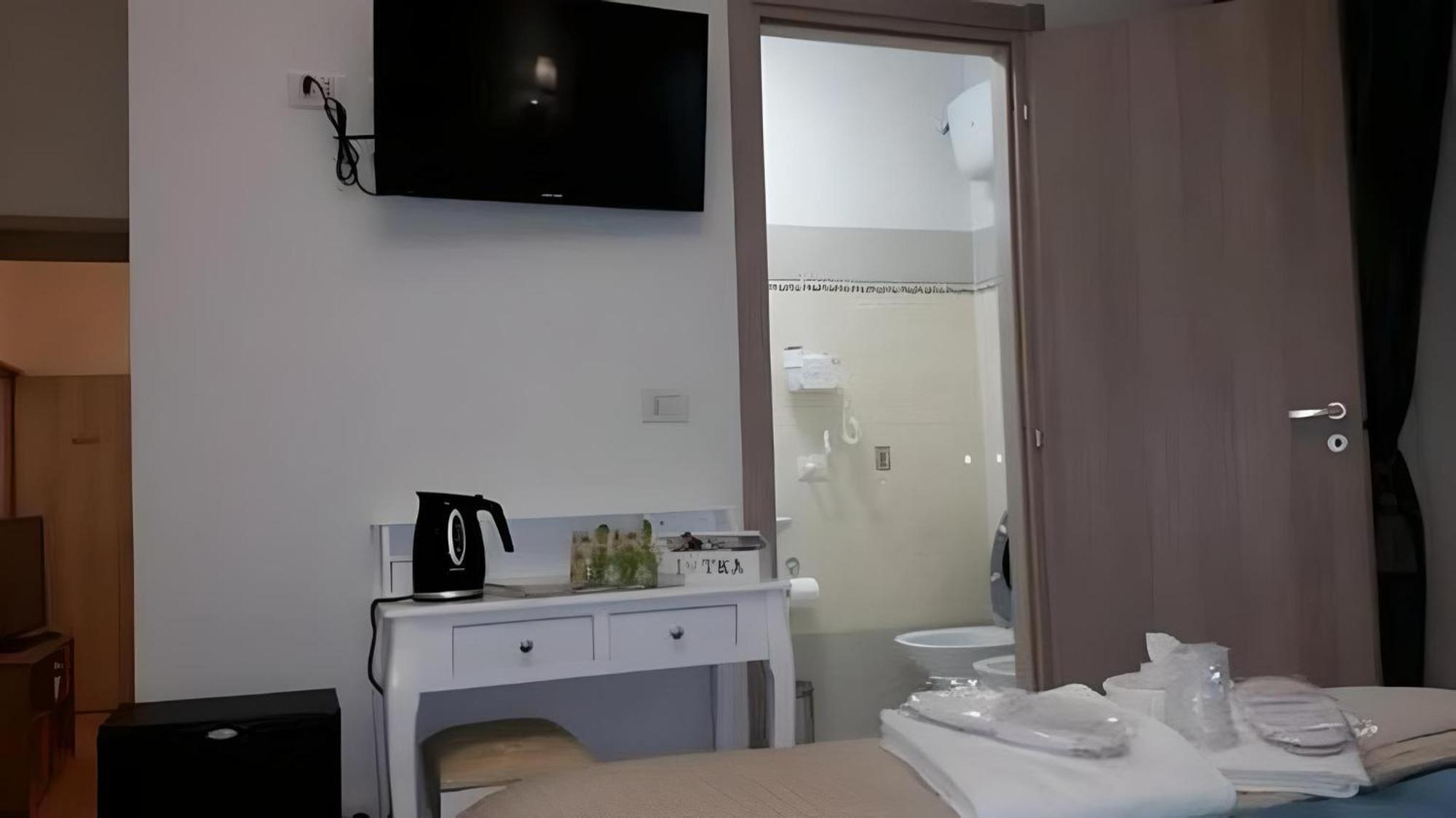 Hotel Casa Boss Oblivium Florenz Exterior foto